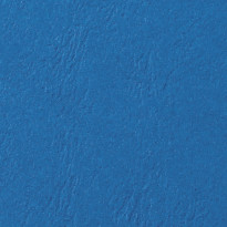 Dettaglio della goffratura similpelle del cartoncino Grain Cuir blu