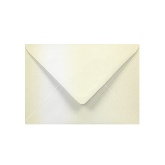 Buste in carta Favini Majestic Candlelight Cream 12x18 cm