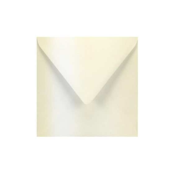 Buste in carta Favini Majestic Candlelight Cream 14,5x14,5 cm