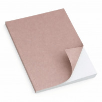 Copertine stese in cartoncino Favini Crush Mandorla marrone chiaro caldo con micro-puntini naturali in fibra di mandorla 250 g