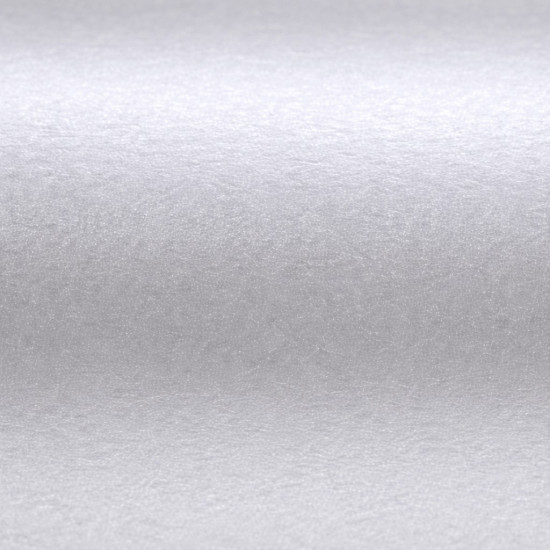 Carta Stardream Silver Cordenons – dettaglio della superficie perlata argento con luminosità metallica uniforme