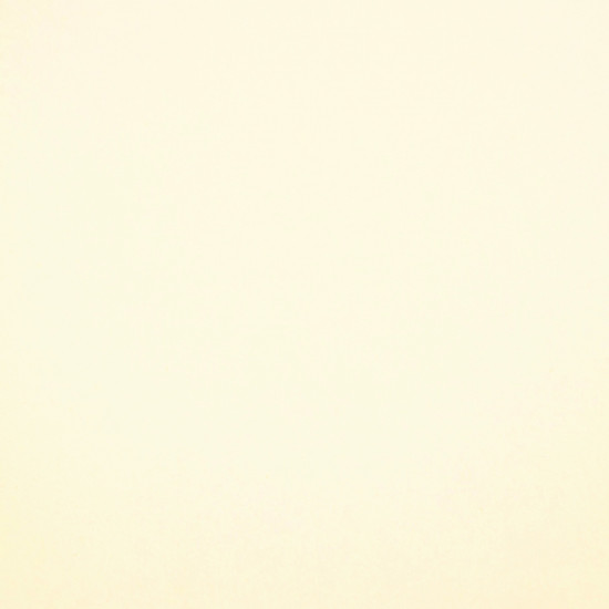 Carta Favini Biancoflash Ivory avorio chiaro caldo e raffinato con superficie liscia e vellutata